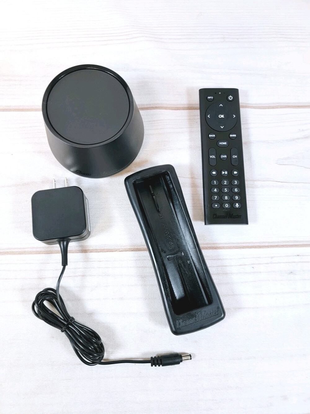 Channel Master CM-7600 Stream + Media Player & OTA DVR w/Remote Tested